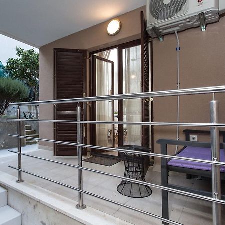 Apartment Stina Podstrana Zewnętrze zdjęcie
