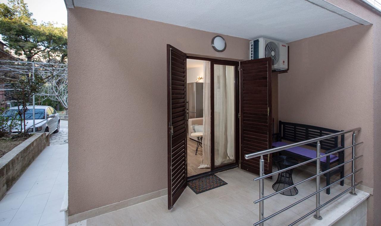 Apartment Stina Podstrana Zewnętrze zdjęcie